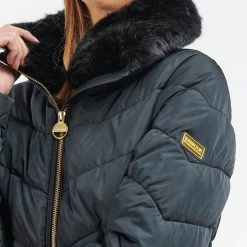 ΑΝΔΡΑΣ BARBOUR INTERNATIONAL ΜΠΟΥΦΑΝ Santa Rosa Quilt Black -ΓΥΝΑΙΚΑ ΡΟΥΧΑ ΠΑΝΩΦΟΡΙΑ Εκπτώσεις 3510ABAIN3120005 Black 3