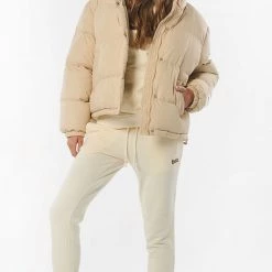ΑΝΔΡΑΣ BODY ACTION WOMEN OVERSIZED PUFFER JACKET Biege -ΓΥΝΑΙΚΑ ΡΟΥΧΑ ΠΑΝΩΦΟΡΙΑ Εκπτώσεις 3510ABODY3120002 Biege 3