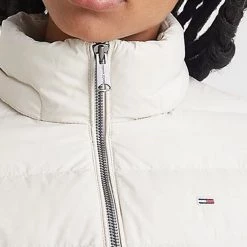 ΑΝΔΡΑΣ TOMMY HILFIGER ΜΠΟΥΦΑΝ TJW BASIC HOODED DOWN JACKET Ecru -ΓΥΝΑΙΚΑ ΡΟΥΧΑ ΠΑΝΩΦΟΡΙΑ Εκπτώσεις 3510ATOMM3120019 Ecru 4